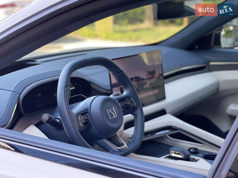 Внедорожник / Кроссовер Zeekr 001 2024 в Одессе