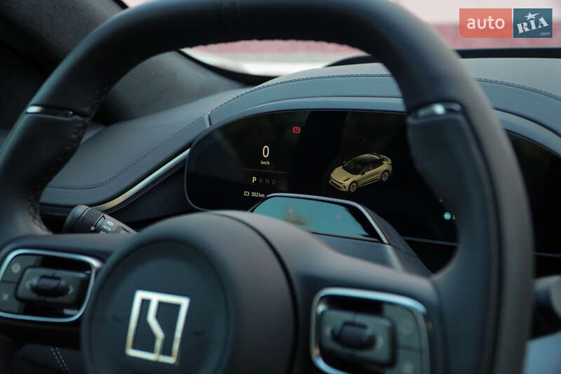 Внедорожник / Кроссовер Zeekr 001 2025 в Одессе