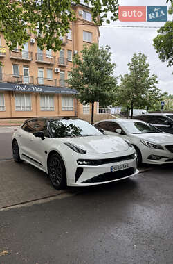 Внедорожник / Кроссовер Zeekr 001 2024 в Николаеве