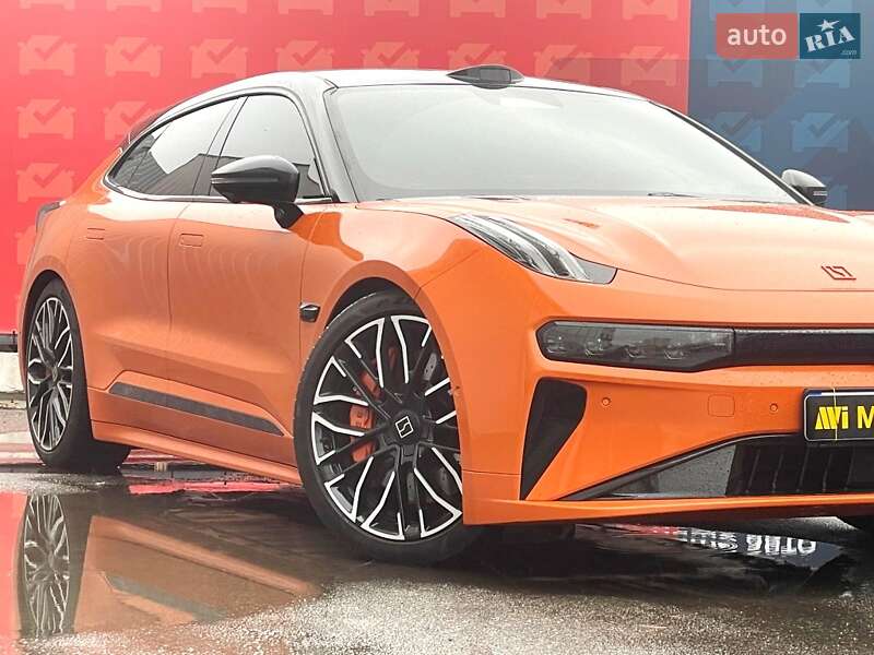 Внедорожник / Кроссовер Zeekr 001 2024 в Киеве