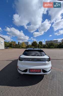 Внедорожник / Кроссовер Zeekr 001 2024 в 