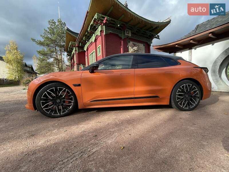 Позашляховик / Кросовер Zeekr 001 2024 в Кролевці