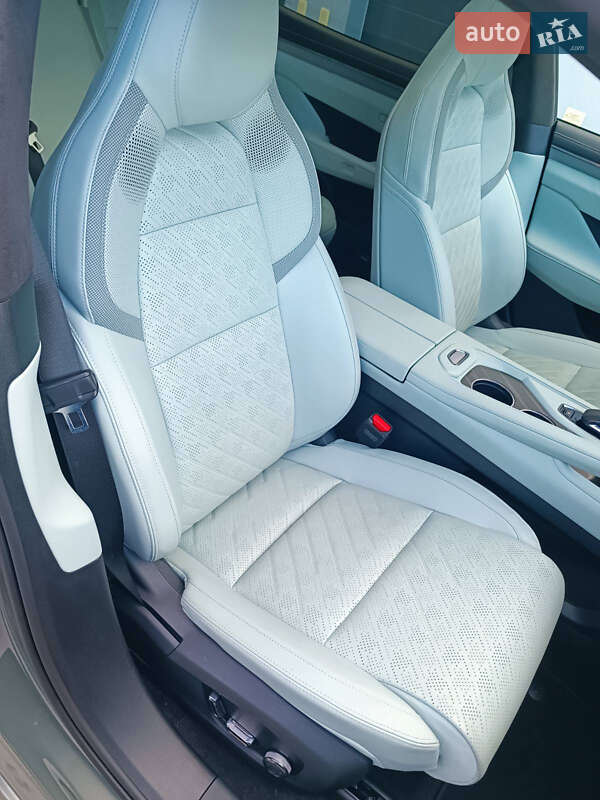 Внедорожник / Кроссовер Zeekr 001 2024 в Хмельницком фото 28 Внедорожник / Кроссовер Zeekr 001 2024 в Хмельницком