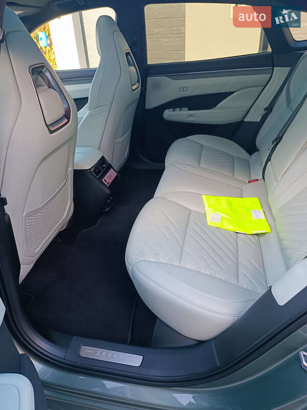 Внедорожник / Кроссовер Zeekr 001 2024 в Хмельницком фото 30 Внедорожник / Кроссовер Zeekr 001 2024 в Хмельницком
