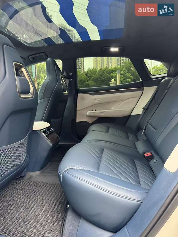 Позашляховик / Кросовер Zeekr 001 2024 в Ужгороді фото 7 Позашляховик / Кросовер Zeekr 001 2024 в Ужгороді