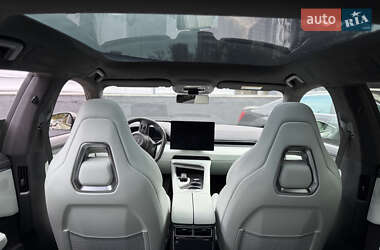 Позашляховик / Кросовер Zeekr 001 2024 в  фото 26 Позашляховик / Кросовер Zeekr 001 2024 в