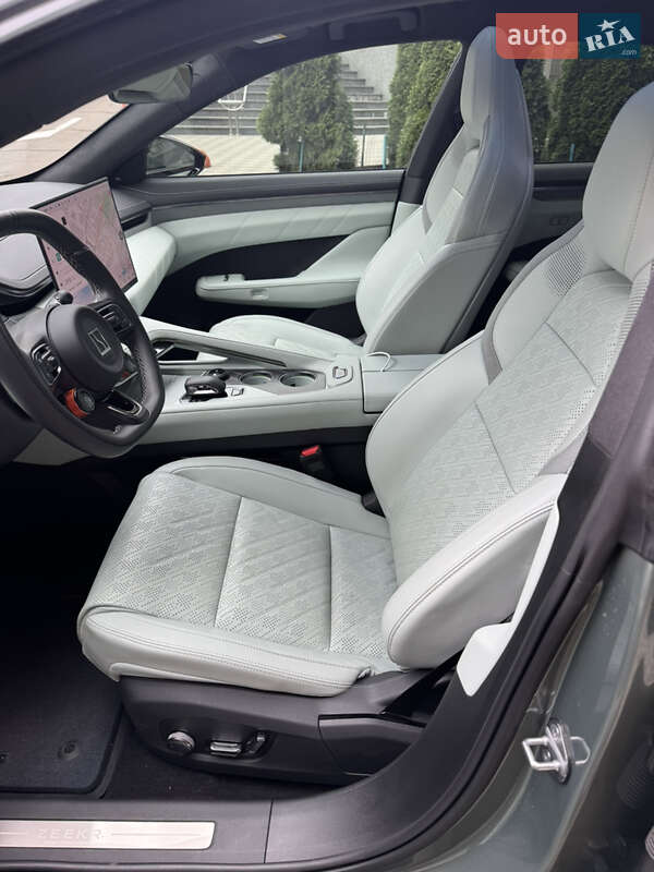 Позашляховик / Кросовер Zeekr 001 2024 в Києві фото 8 Позашляховик / Кросовер Zeekr 001 2024 в Києві