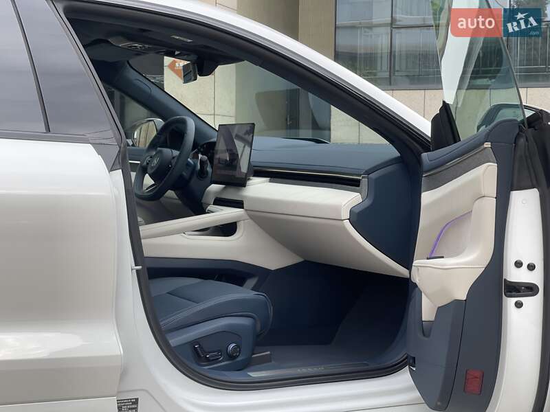 Внедорожник / Кроссовер Zeekr 001 2025 в Одессе