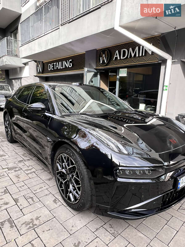 Позашляховик / Кросовер Zeekr 001 2024 в Ужгороді