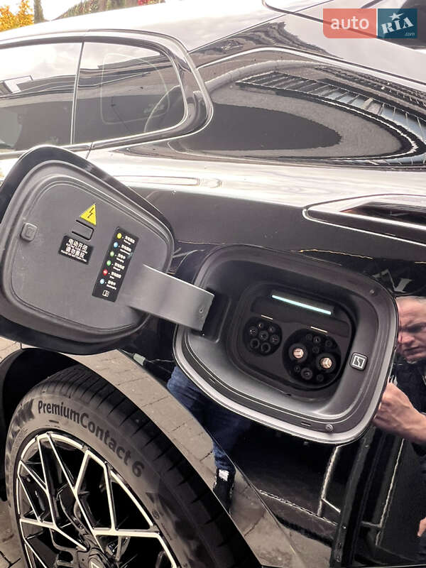 Позашляховик / Кросовер Zeekr 001 2024 в Ужгороді