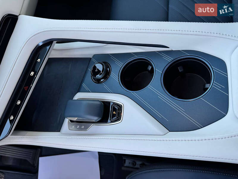 Позашляховик / Кросовер Zeekr 001 2024 в Львові