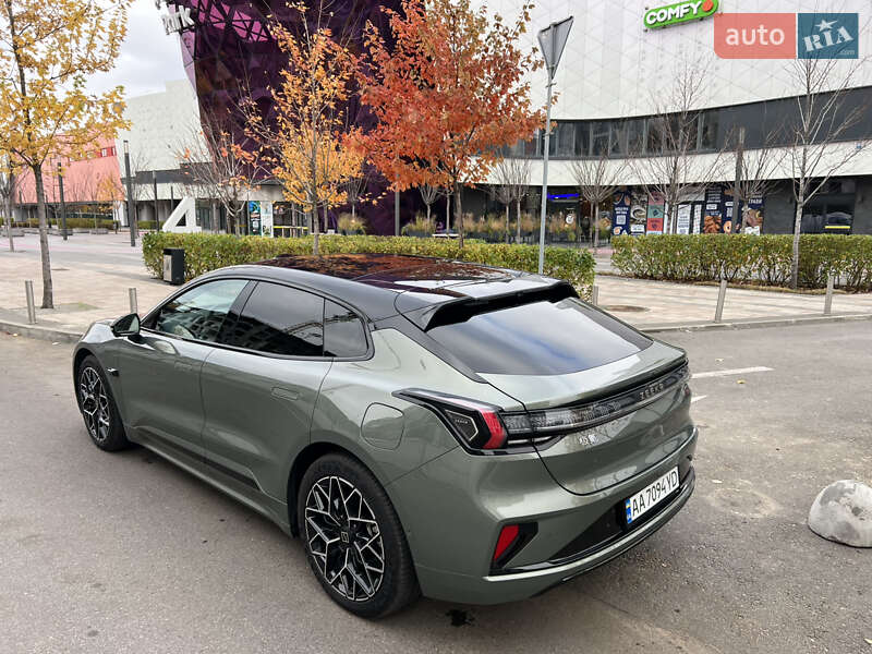 Позашляховик / Кросовер Zeekr 001 2024 в Києві