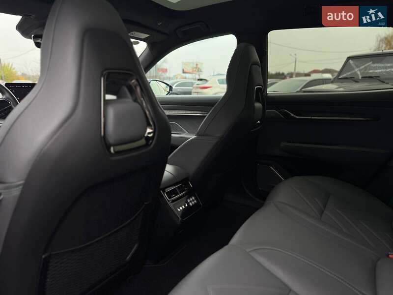 Внедорожник / Кроссовер Zeekr 001 2023 в Киеве