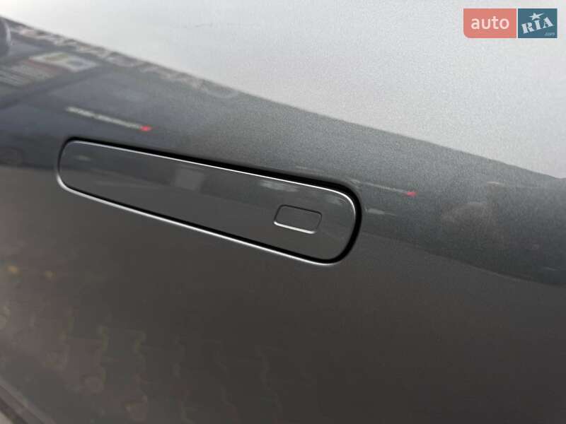 Внедорожник / Кроссовер Zeekr 001 2023 в Киеве