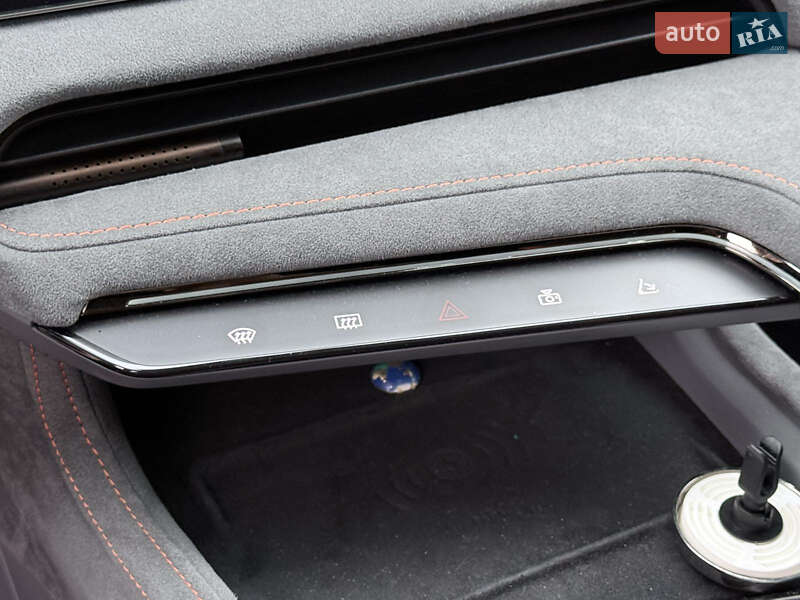 Внедорожник / Кроссовер Zeekr 001 2023 в Черновцах