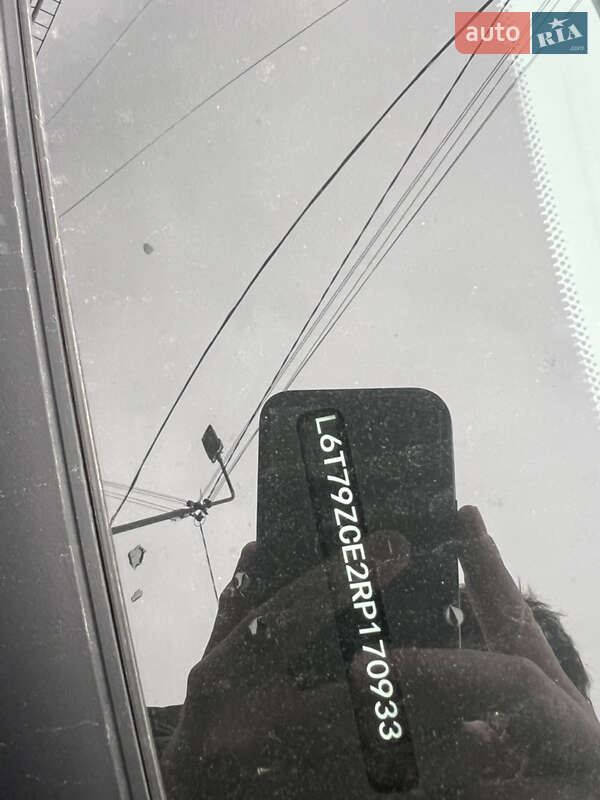 Позашляховик / Кросовер Zeekr 001 2024 в Луцьку фото 27 Позашляховик / Кросовер Zeekr 001 2024 в Луцьку