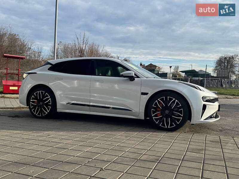 Позашляховик / Кросовер Zeekr 001 2025 в Києві фото 6 Позашляховик / Кросовер Zeekr 001 2025 в Києві