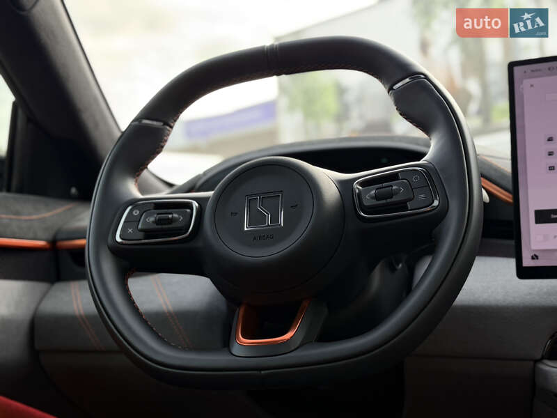 Позашляховик / Кросовер Zeekr 001 2025 в Одесі