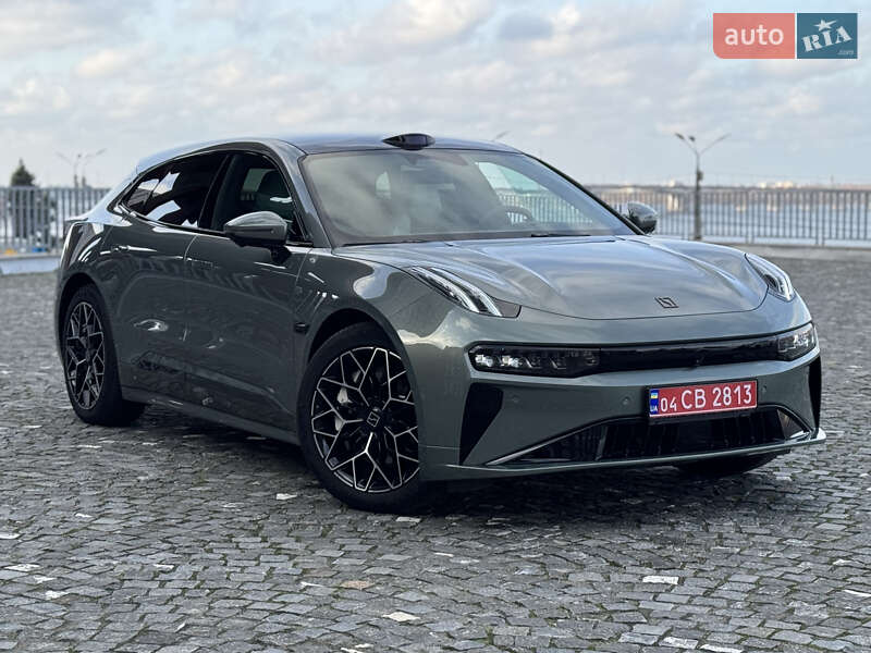 Позашляховик / Кросовер Zeekr 001 2024 в Дніпрі