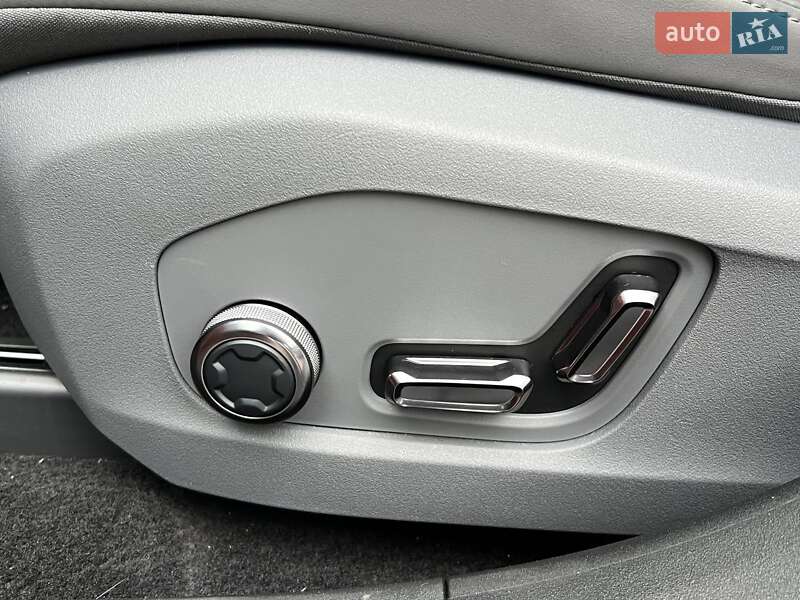 Внедорожник / Кроссовер Zeekr 001 2024 в Львове