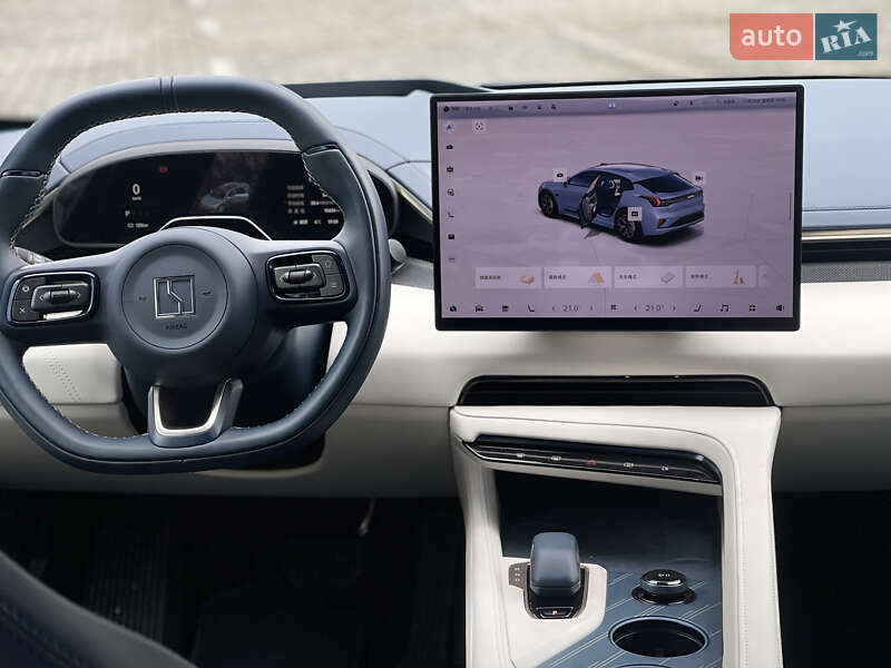 Внедорожник / Кроссовер Zeekr 001 2025 в Ивано-Франковске