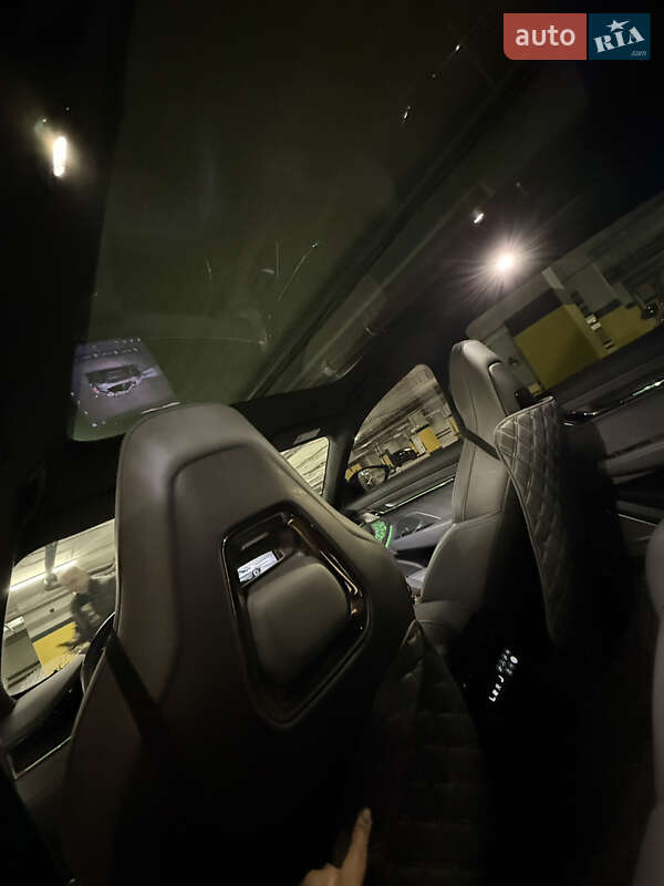 Позашляховик / Кросовер Zeekr 001 2023 в Дніпрі фото 15 Позашляховик / Кросовер Zeekr 001 2023 в Дніпрі