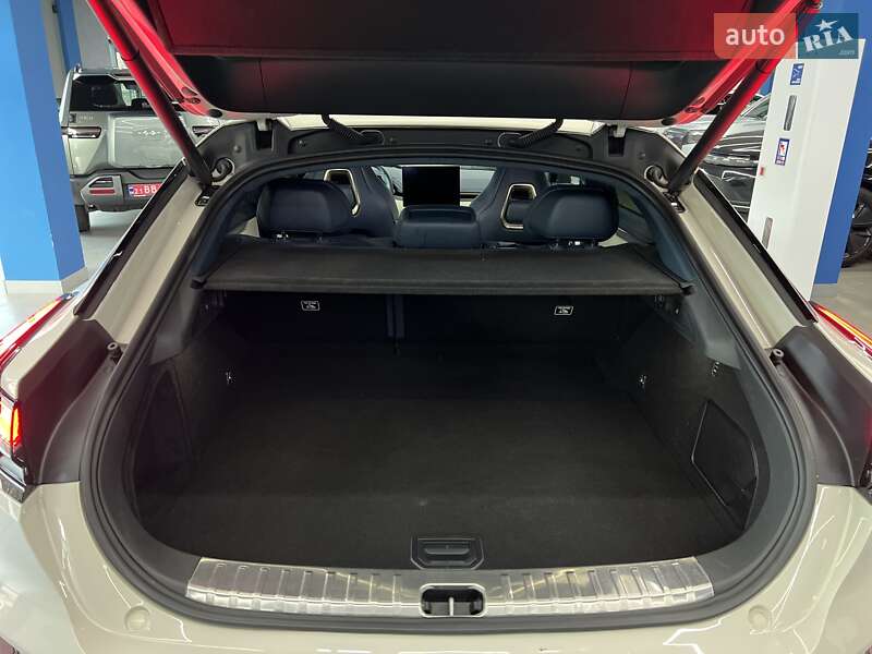 Позашляховик / Кросовер Zeekr 001 2024 в Дніпрі