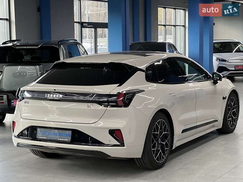Позашляховик / Кросовер Zeekr 001 2024 в Дніпрі