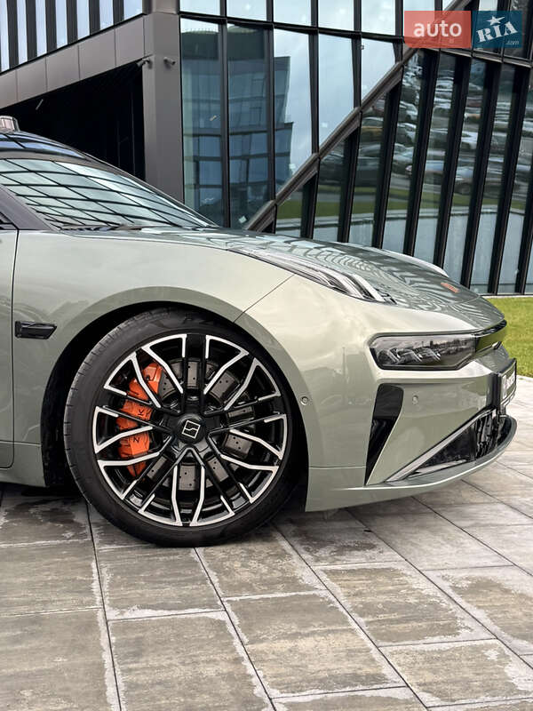 Позашляховик / Кросовер Zeekr 001 2024 в Кривому Розі