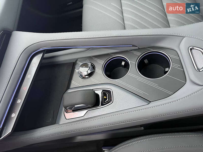 Внедорожник / Кроссовер Zeekr 001 2025 в Киеве