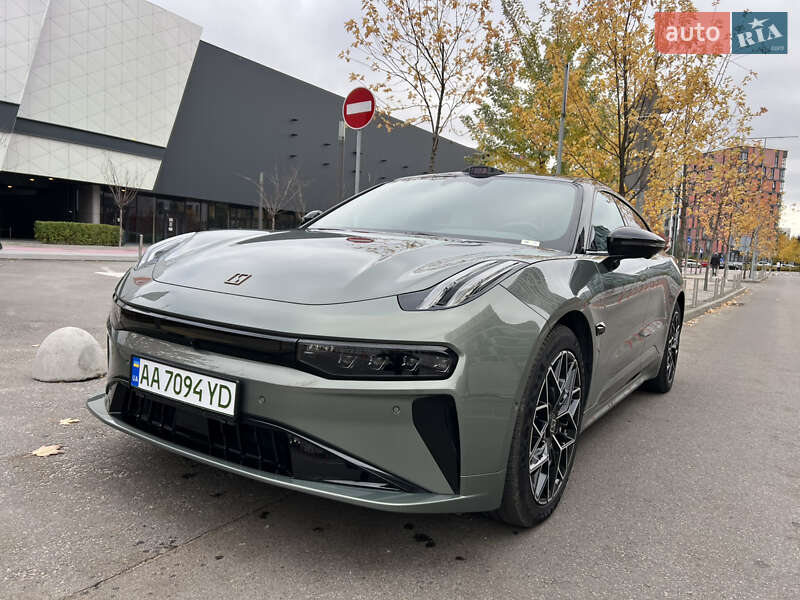 Внедорожник / Кроссовер Zeekr 001 2024 в Киеве