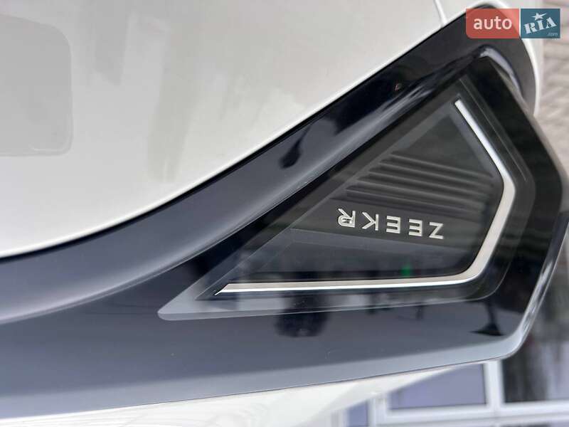 Внедорожник / Кроссовер Zeekr 001 2024 в Кременчуге