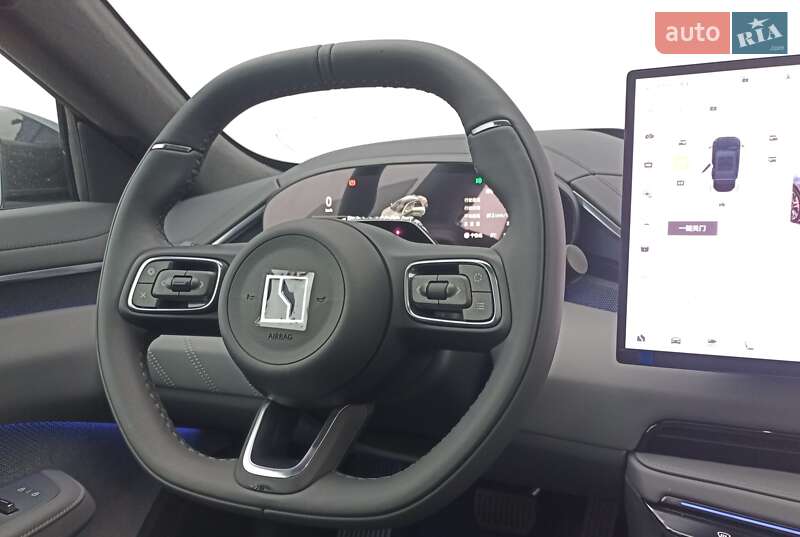 Внедорожник / Кроссовер Zeekr 001 2025 в Киеве