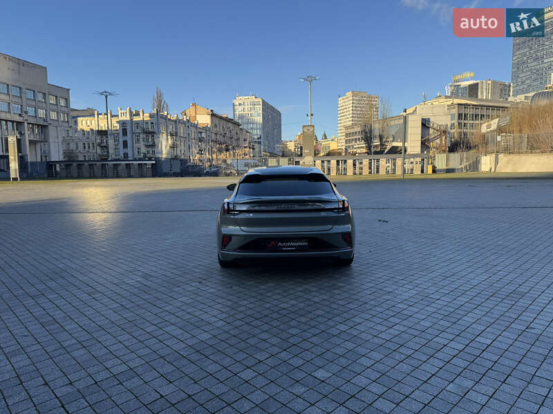 Позашляховик / Кросовер Zeekr 001 2024 в Києві