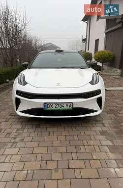 Позашляховик / Кросовер Zeekr 001 2024 в Кам'янець-Подільському