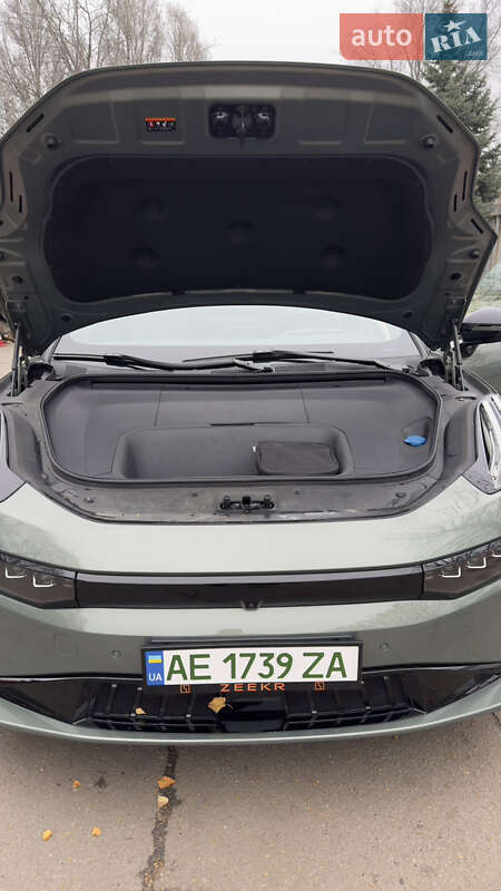 Позашляховик / Кросовер Zeekr 001 2024 в Дніпрі фото 14 Позашляховик / Кросовер Zeekr 001 2024 в Дніпрі