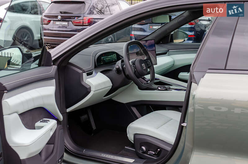 Внедорожник / Кроссовер Zeekr 001 2024 в Киеве