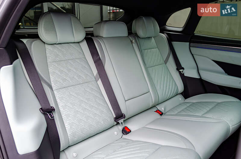 Внедорожник / Кроссовер Zeekr 001 2024 в Киеве