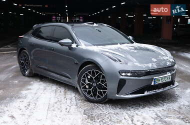 Внедорожник / Кроссовер Zeekr 001 2024 в Киеве