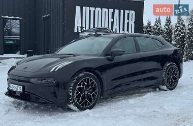 Внедорожник / Кроссовер Zeekr 001 2025 в Каменец-Подольском