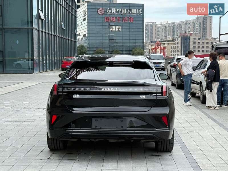 Внедорожник / Кроссовер Zeekr 001 2025 в Киеве