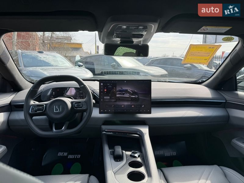 Внедорожник / Кроссовер Zeekr 001 2025 в Киеве