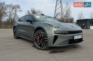 Внедорожник / Кроссовер Zeekr 001 2025 в Киеве
