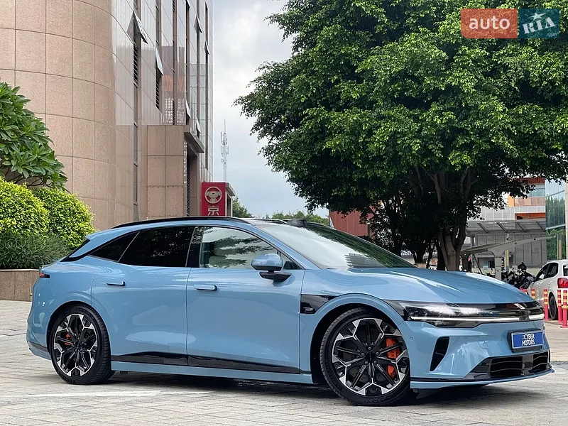Zeekr 007 GT 2025