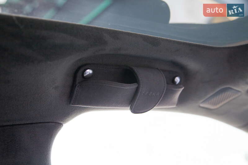 Седан Zeekr 007 2024 в Киеве