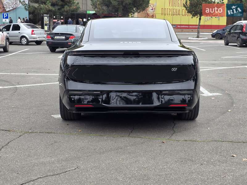 Седан Zeekr 007 2024 в Одесі