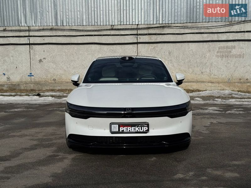 Седан Zeekr 007 2023 в Киеве