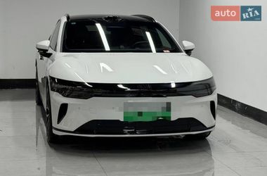 Седан Zeekr 007 2025 в Киеве