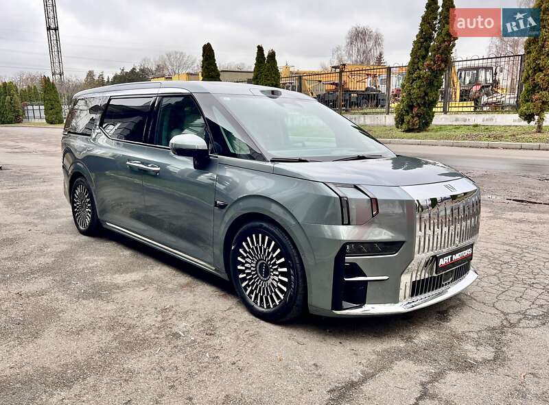 Мінівен Zeekr 009 2024 в Києві