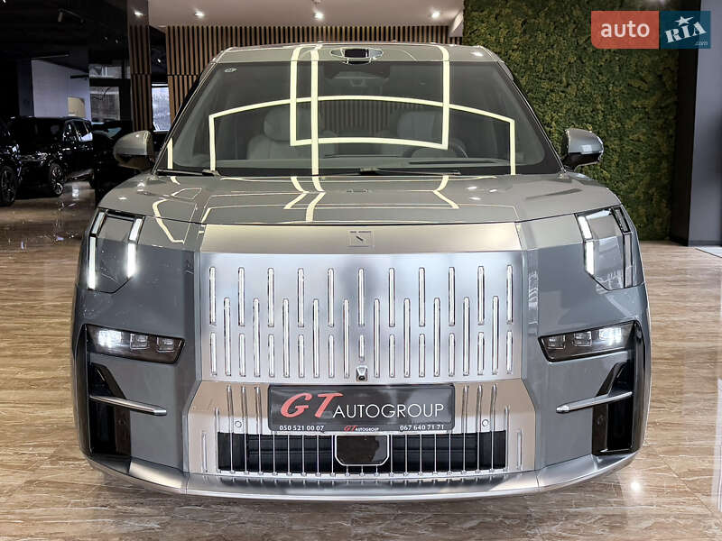 Мінівен Zeekr 009 2024 в Києві